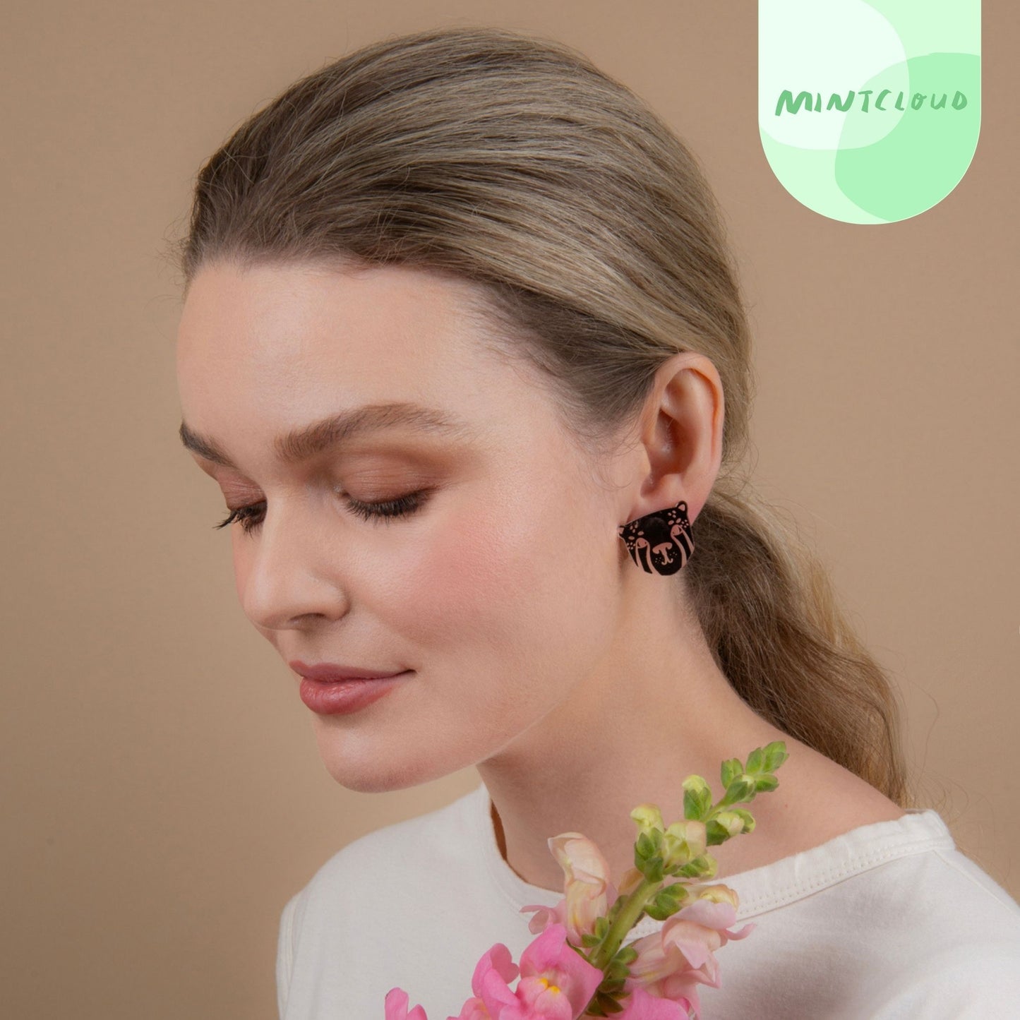 Wild Cats Studs - Various Colours*