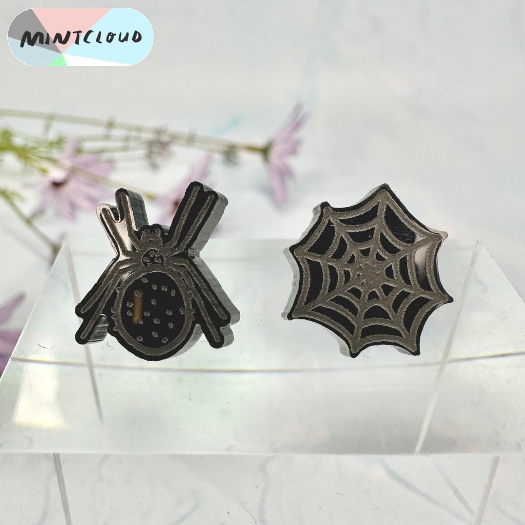 Spider & Web Studs