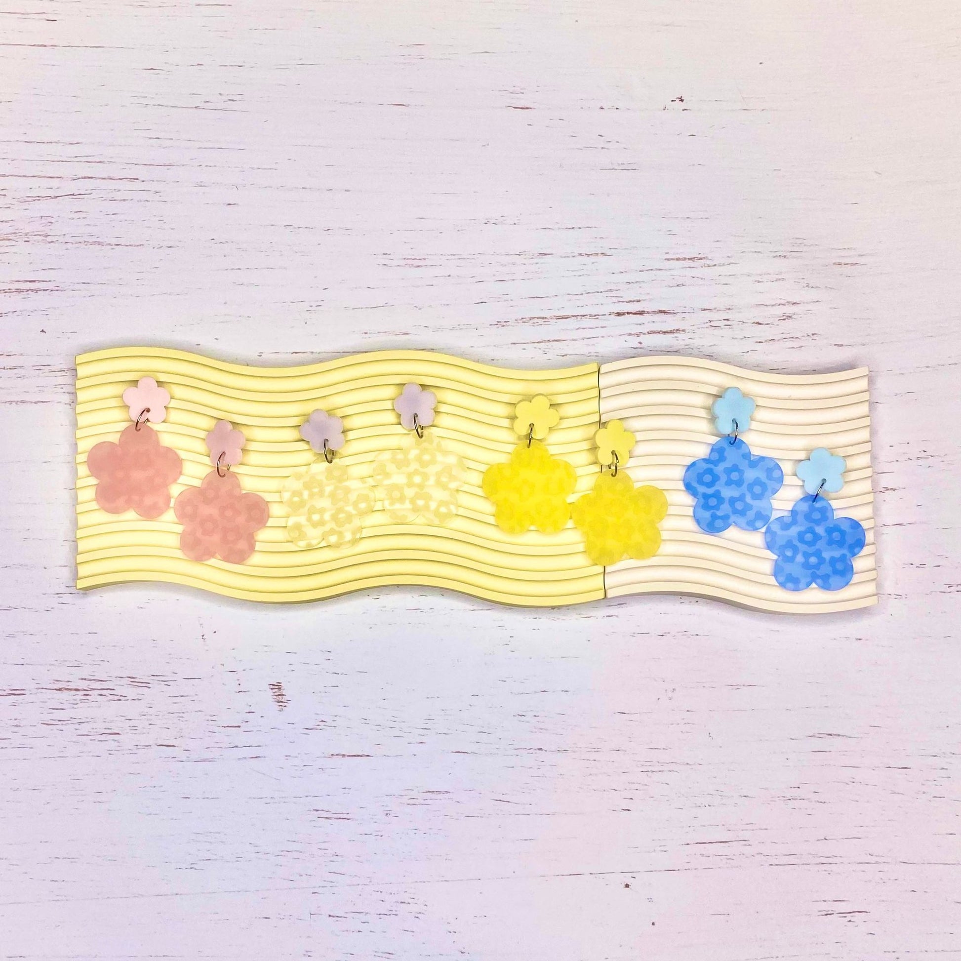 Daisy Holiday Dangles - Various Colours From Mintcloud Studio, an online jewellery store based in Adelaide South Australia