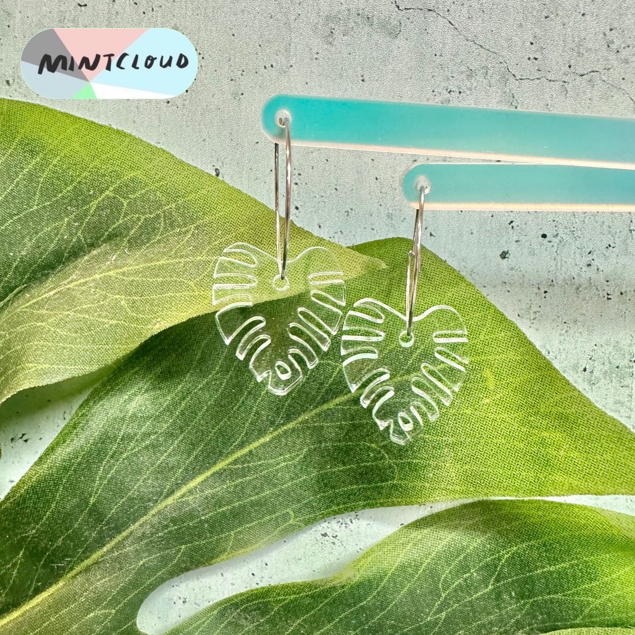 Small Monstera Leaf Dangles