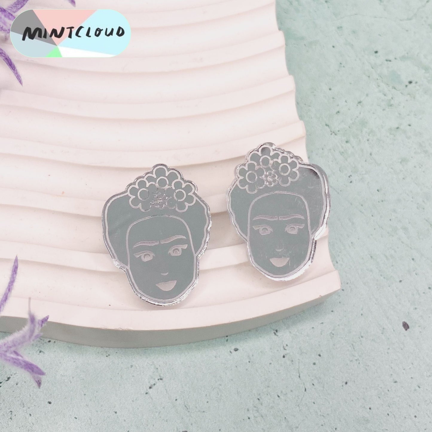 Frida Mirror Oversized Stud